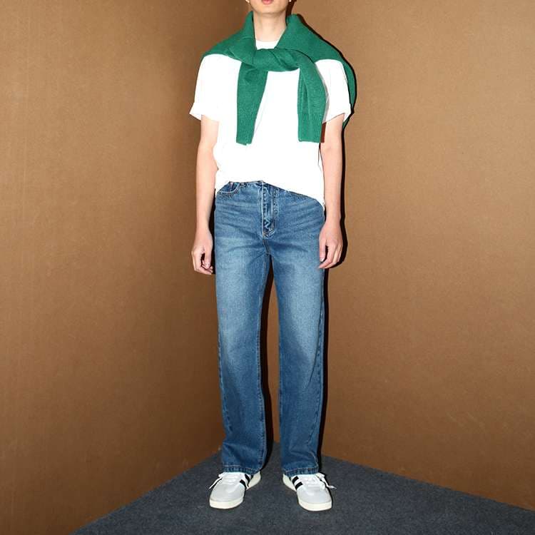 カジュアルスタイル リラックスワイドストレートデニム