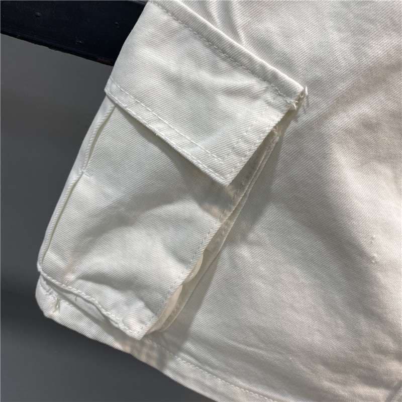 カーゴポケット付きホワイトデニムミニスカート