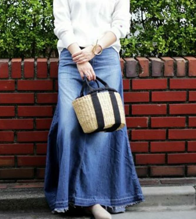 裾フリンジデニムロングマキシスカート