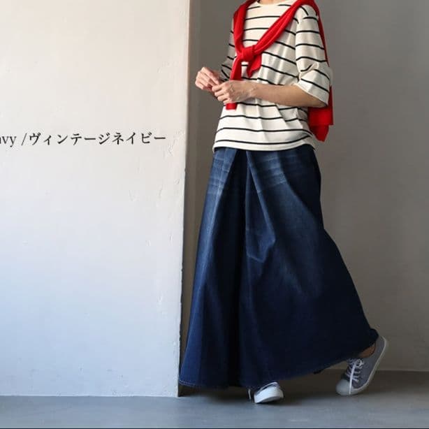 デニムスカート 風合いゆたかな裾広がりデニムスカート
