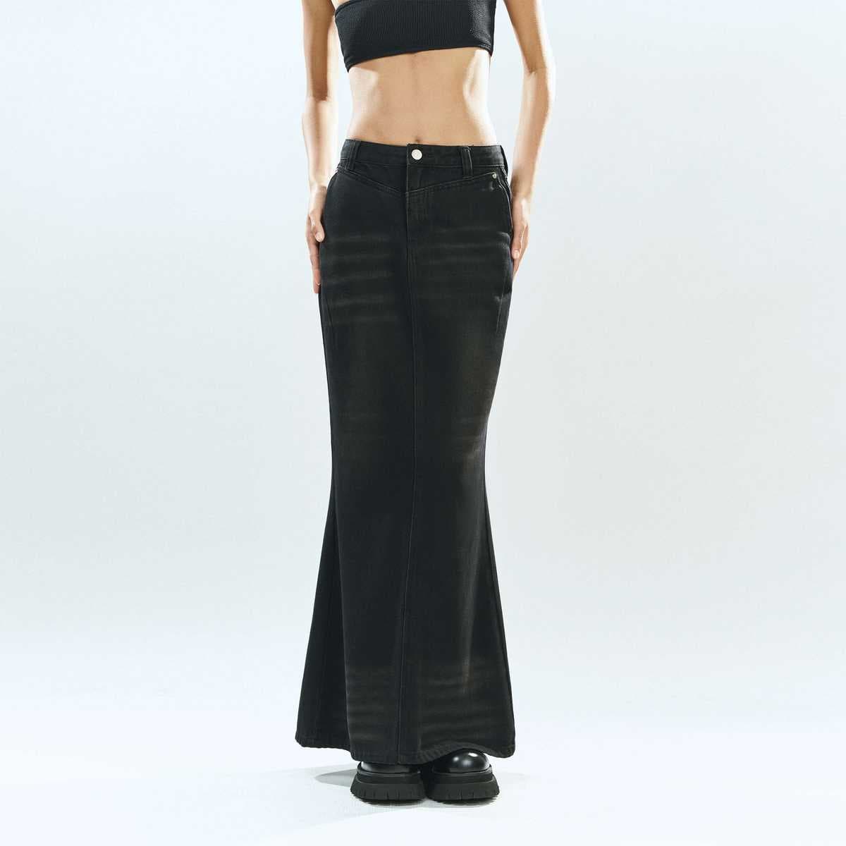 カジュアルスタイル　 デニムマーメイドロングスカート