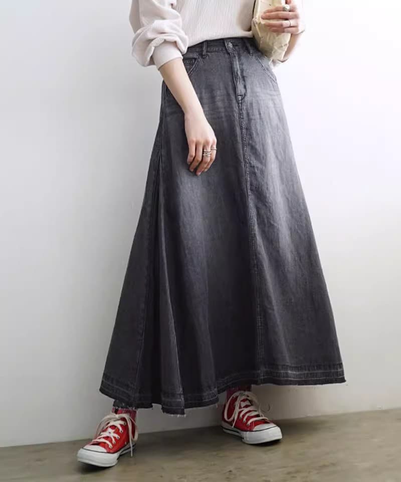 デニムゆったりロング丈フレアスカート