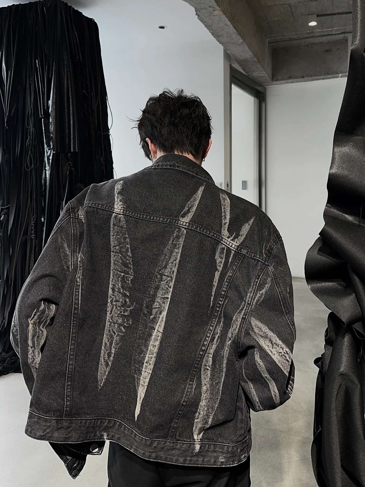 韓国レトロスタイル ヴィンテージ風ディストレスドデニムジャケット