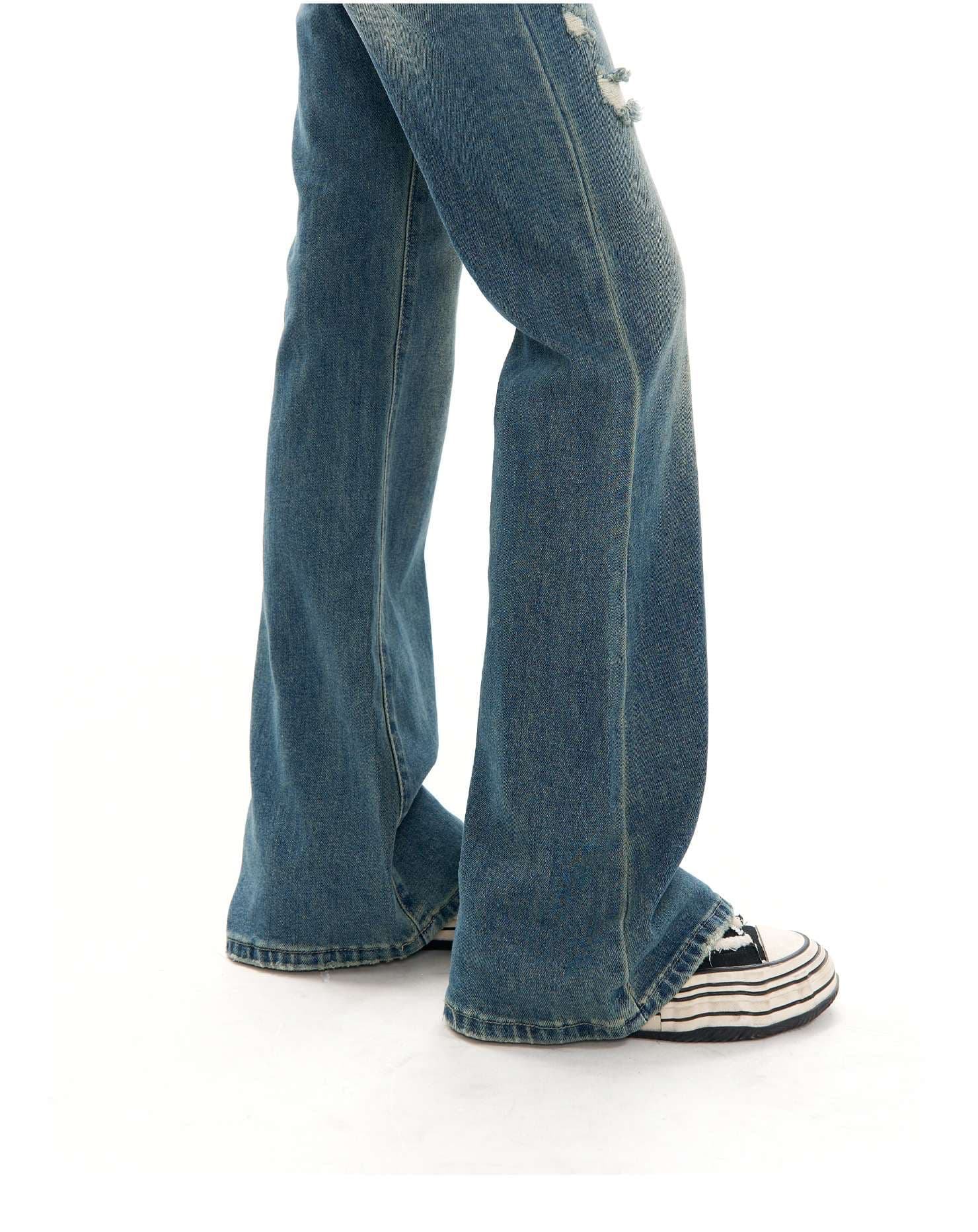 ヴィンテージ風ダメージ加工フレアデニム