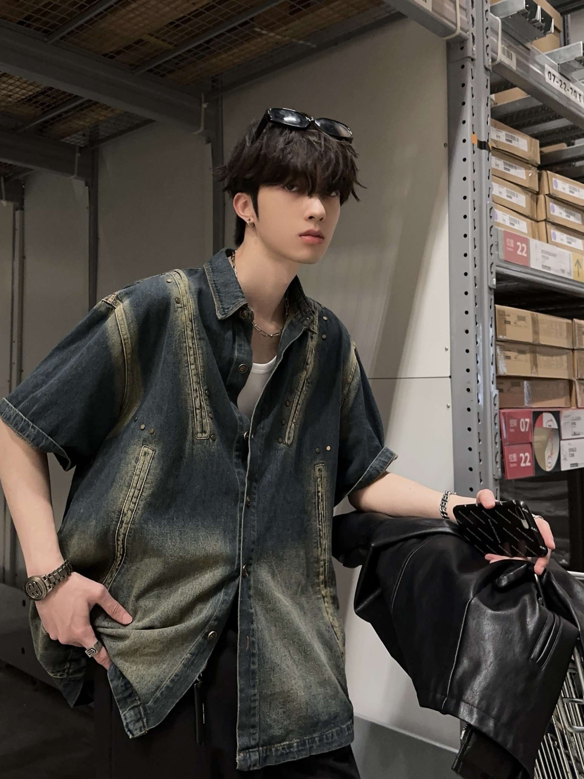 韓国スタイル ヴィンテージ風オーバーサイズデニムシャツ