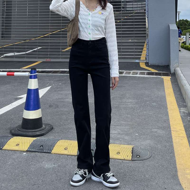 ストリートスタイル ストレートフィット クラシックデニム