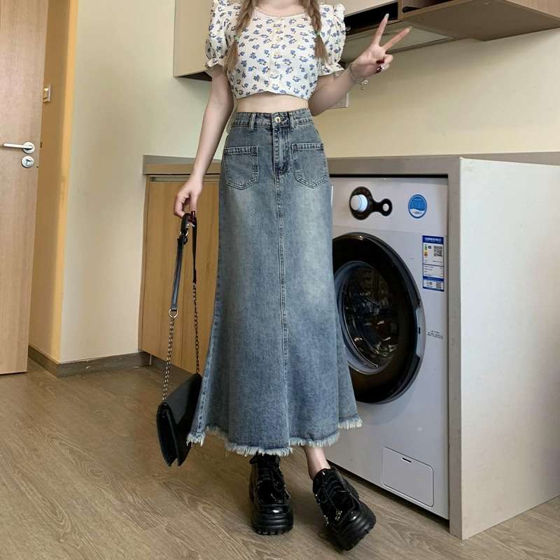 カジュアルスタイル フリンジ裾デニムマキシロングスカート