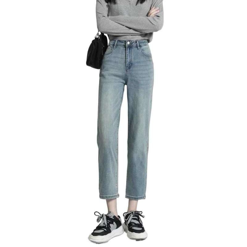 カジュアルスタイル クロップド丈ストレートデニム