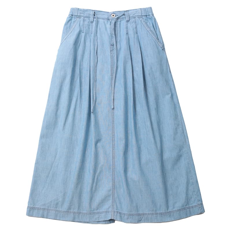 優しい風合いのロング丈デニムスカート