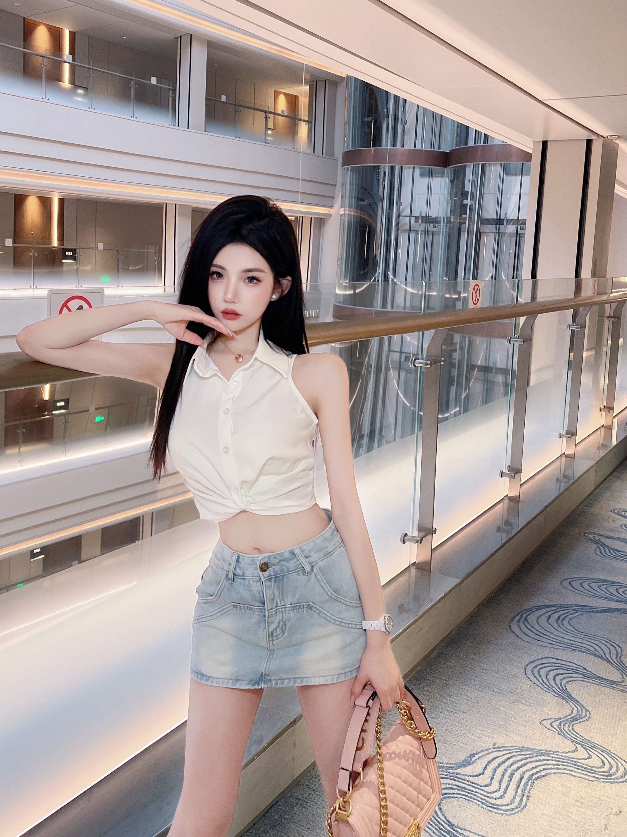 カジュアルスタイル  デニムセクシーミニスカート