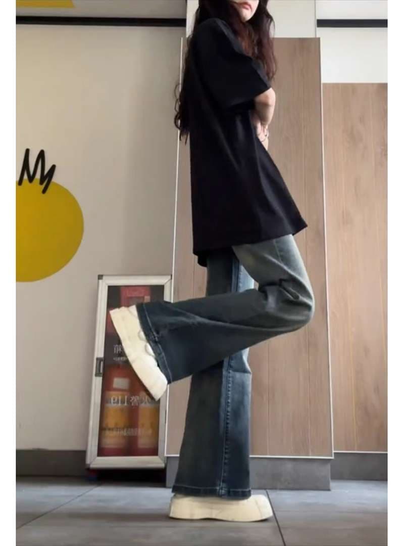 ストリートスタイル ゆったりフレアデニムパンツ