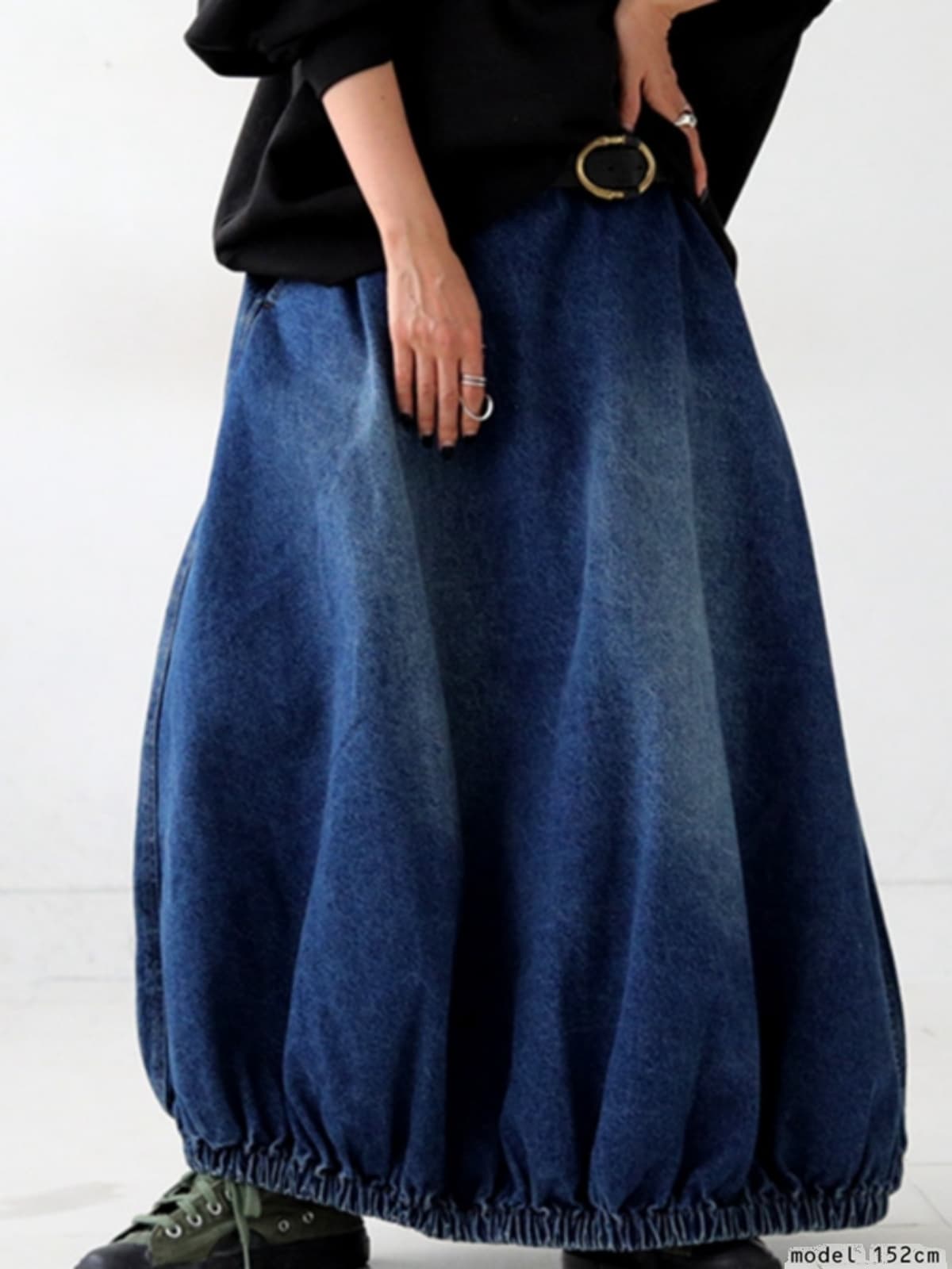 ふんわりバルーンギャザーデニムロングスカート