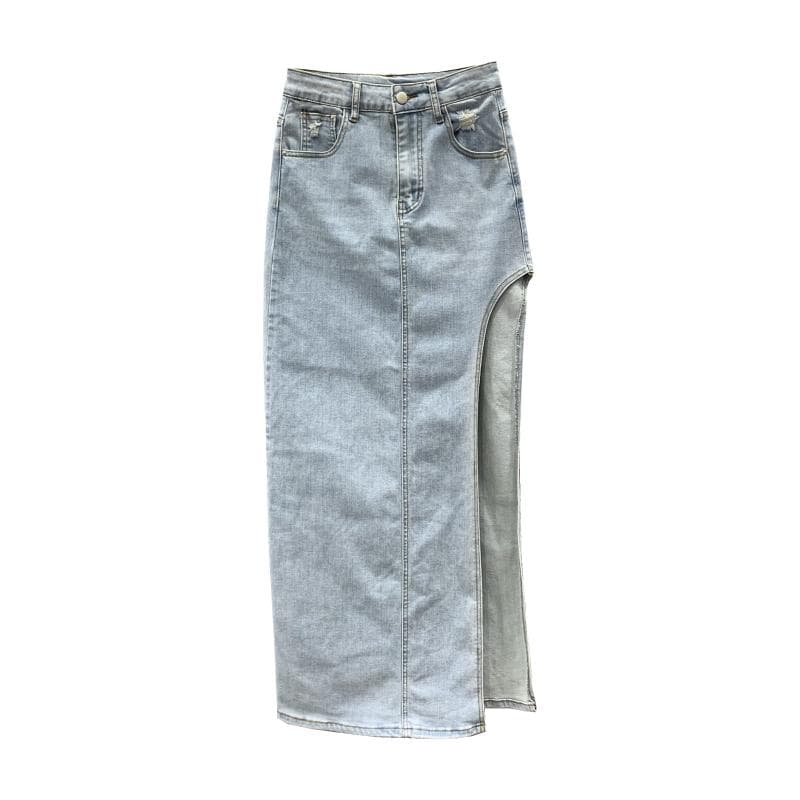 カジュアルスタイル　 サイドスリット入りデニムロングスカート