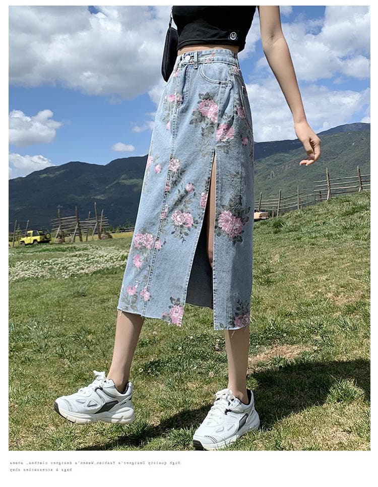 花柄デニムスカート ロング丈 スリット入り 大人可愛い