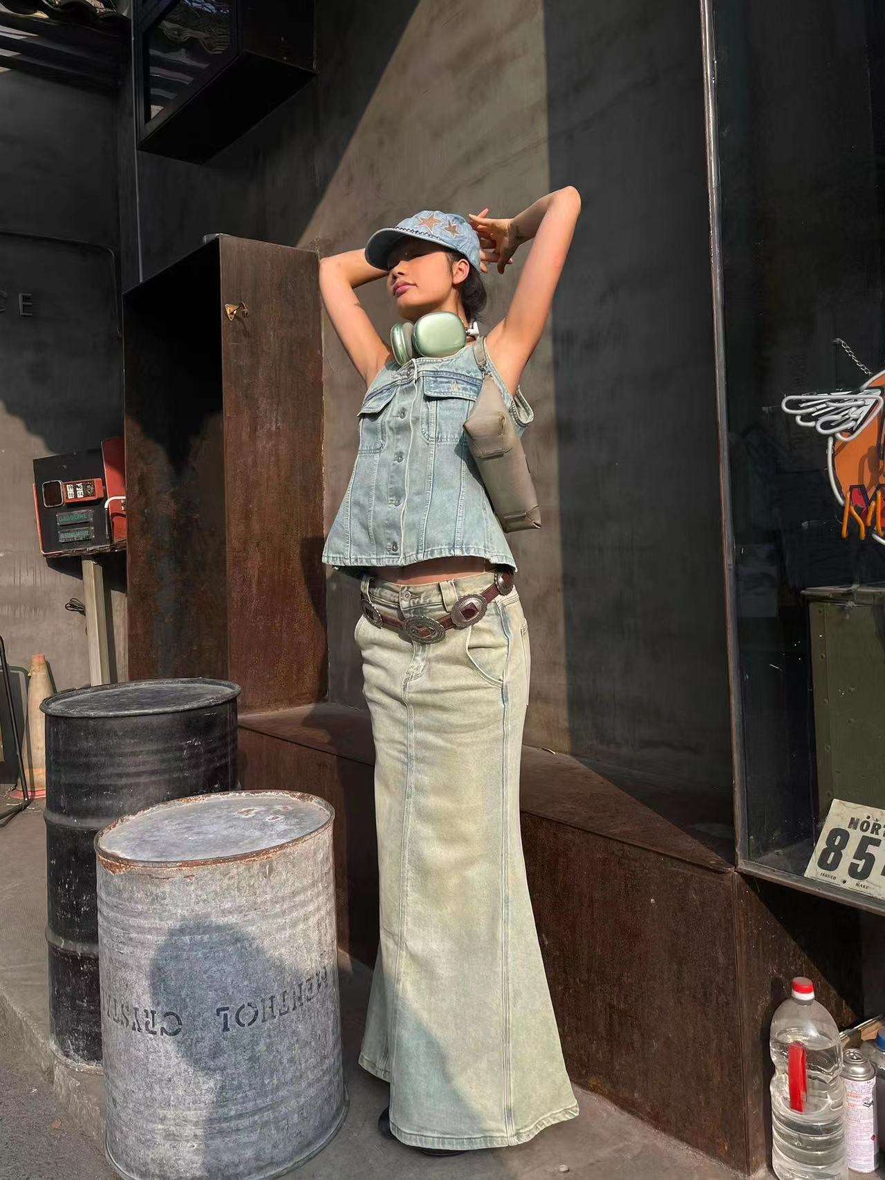 カジュアルスタイル　フレアシルエットのロングデニムスカート　マーメイド