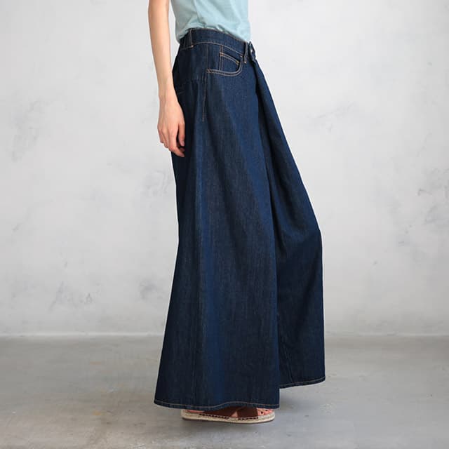 デニムスカート 風合いゆたかな裾広がりデニムスカート