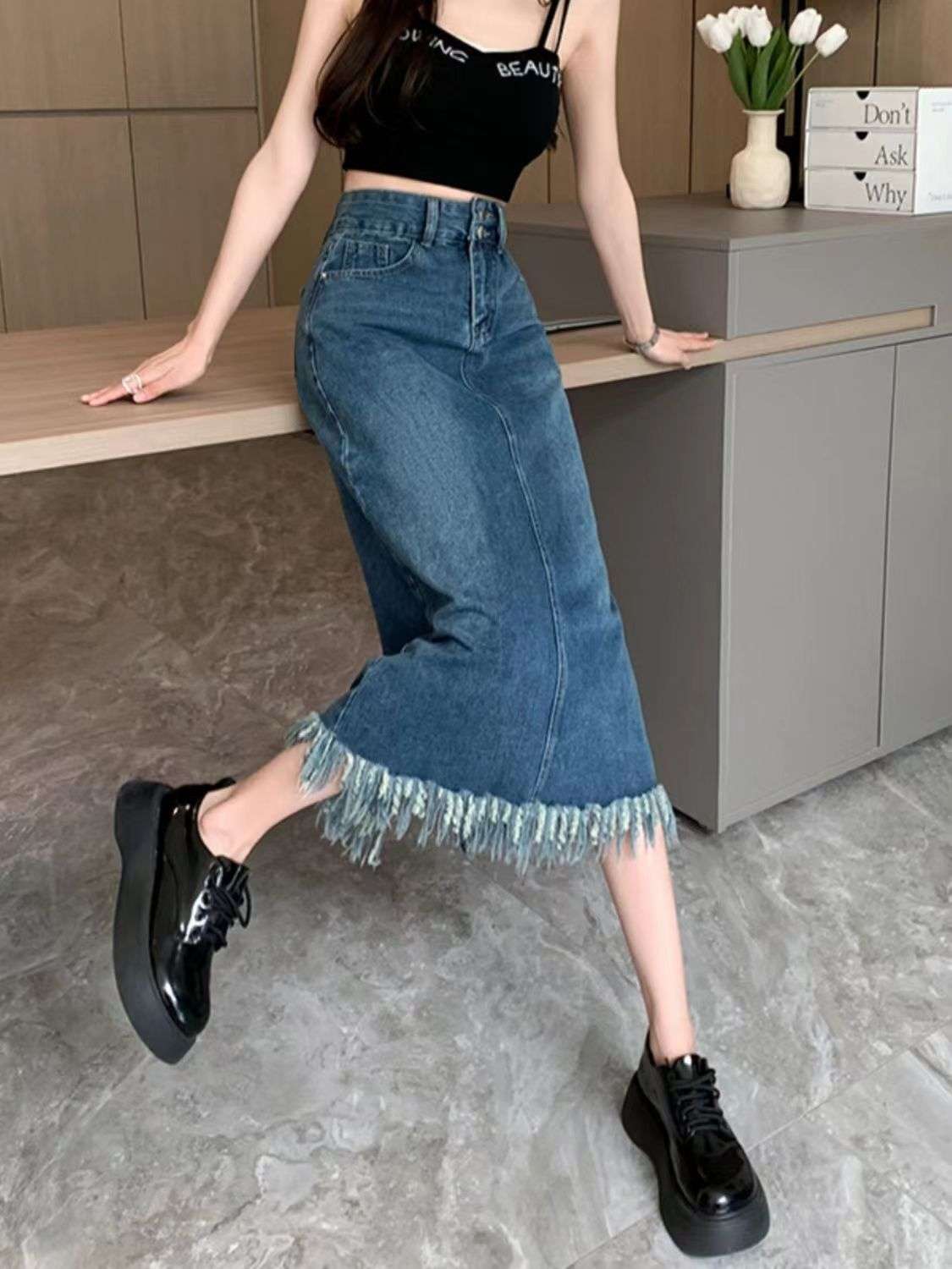 韓国スタイル フリンジ裾ロングデニムタイトスカート