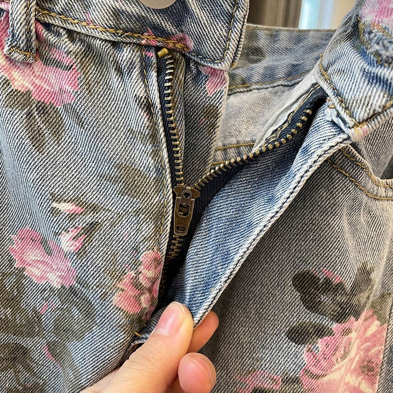 花柄デニムスカート ロング丈 スリット入り 大人可愛い