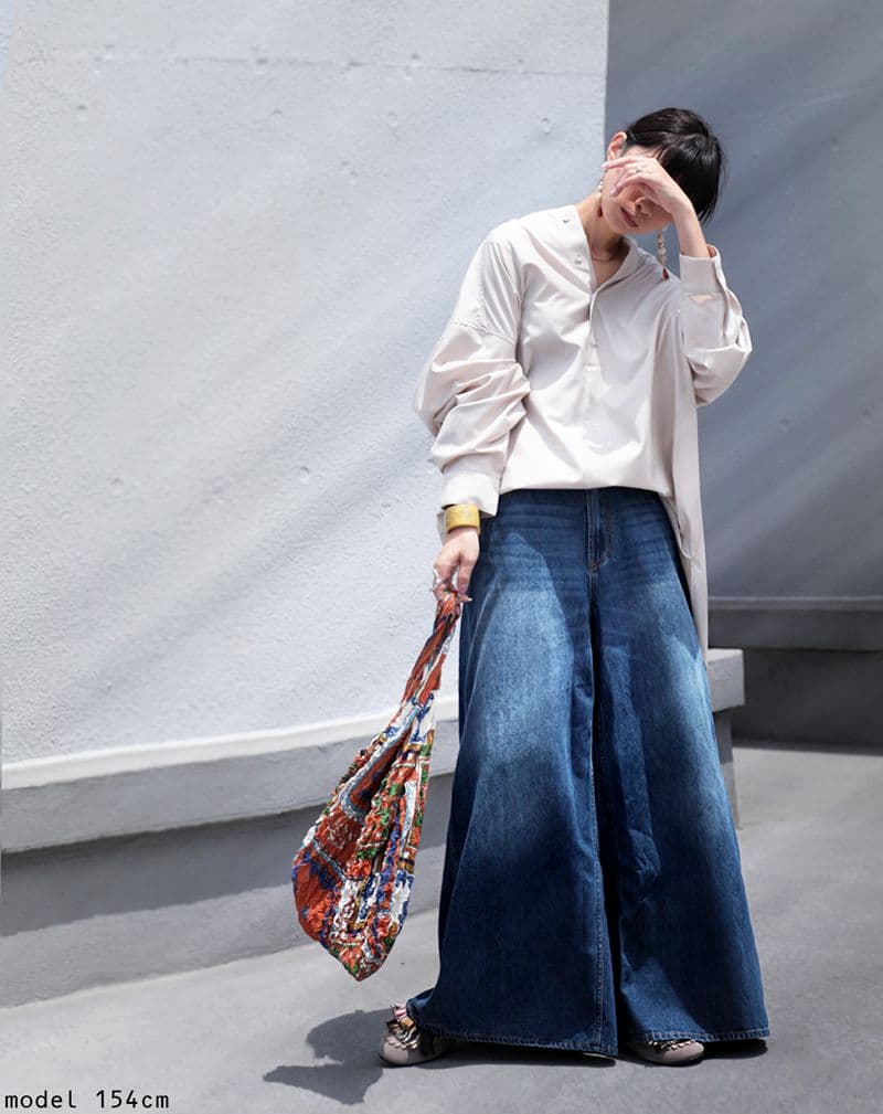 たっぷりギャザーデニムロングスカート