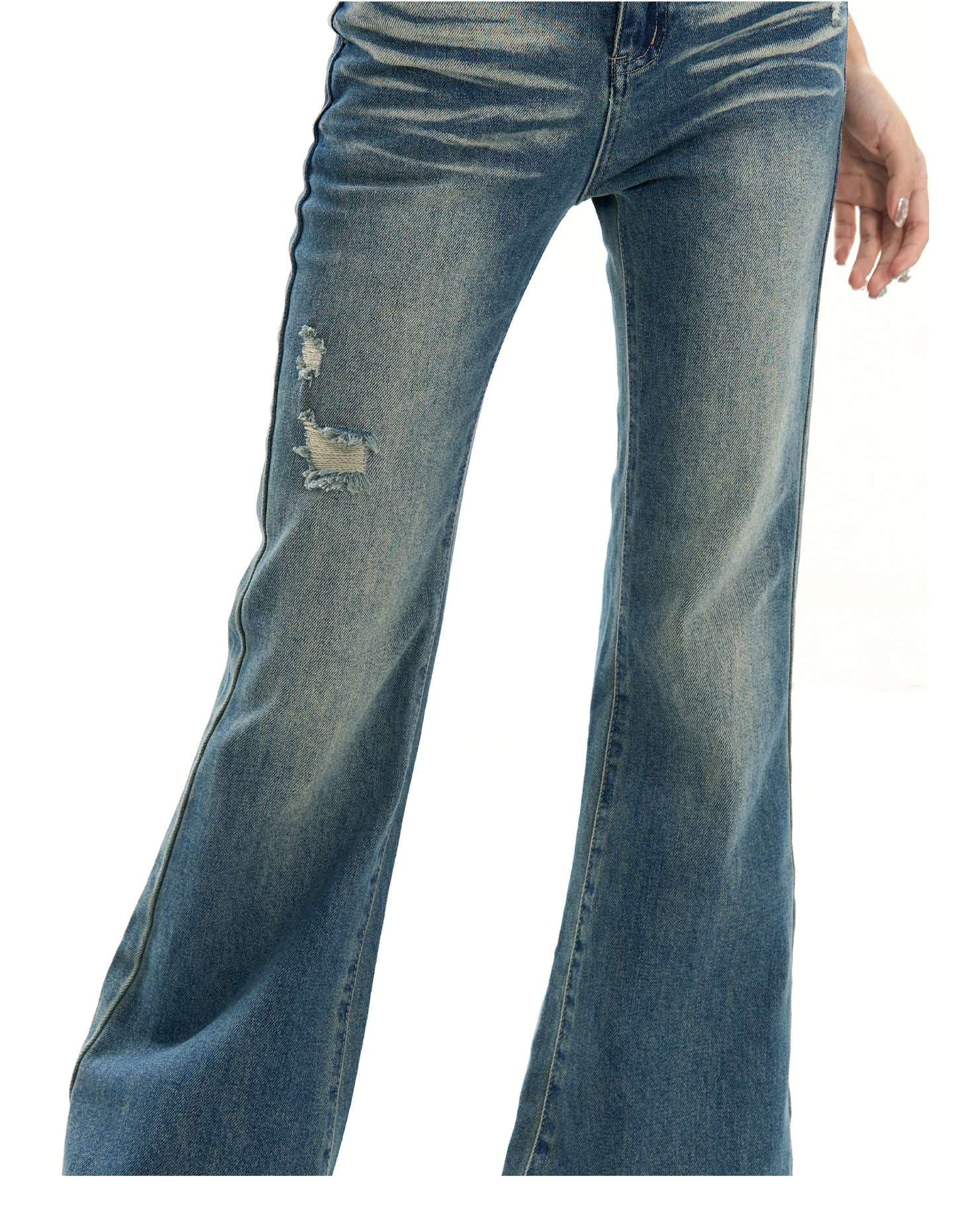 ヴィンテージ風ダメージ加工フレアデニム