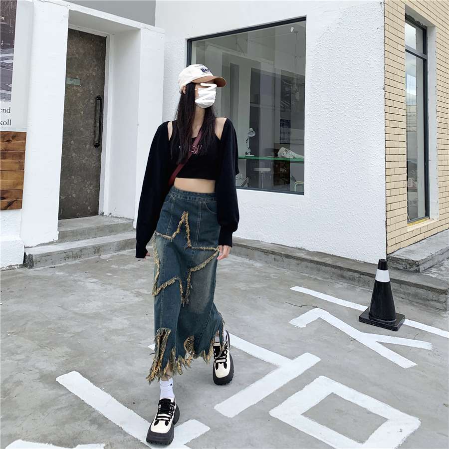 カジュアルスタイル　スター柄フリンジデニムスカート