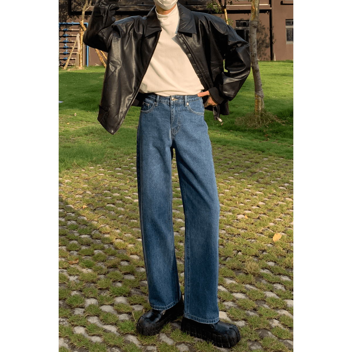 ストリートスタイル ワイドレッグジーンズ