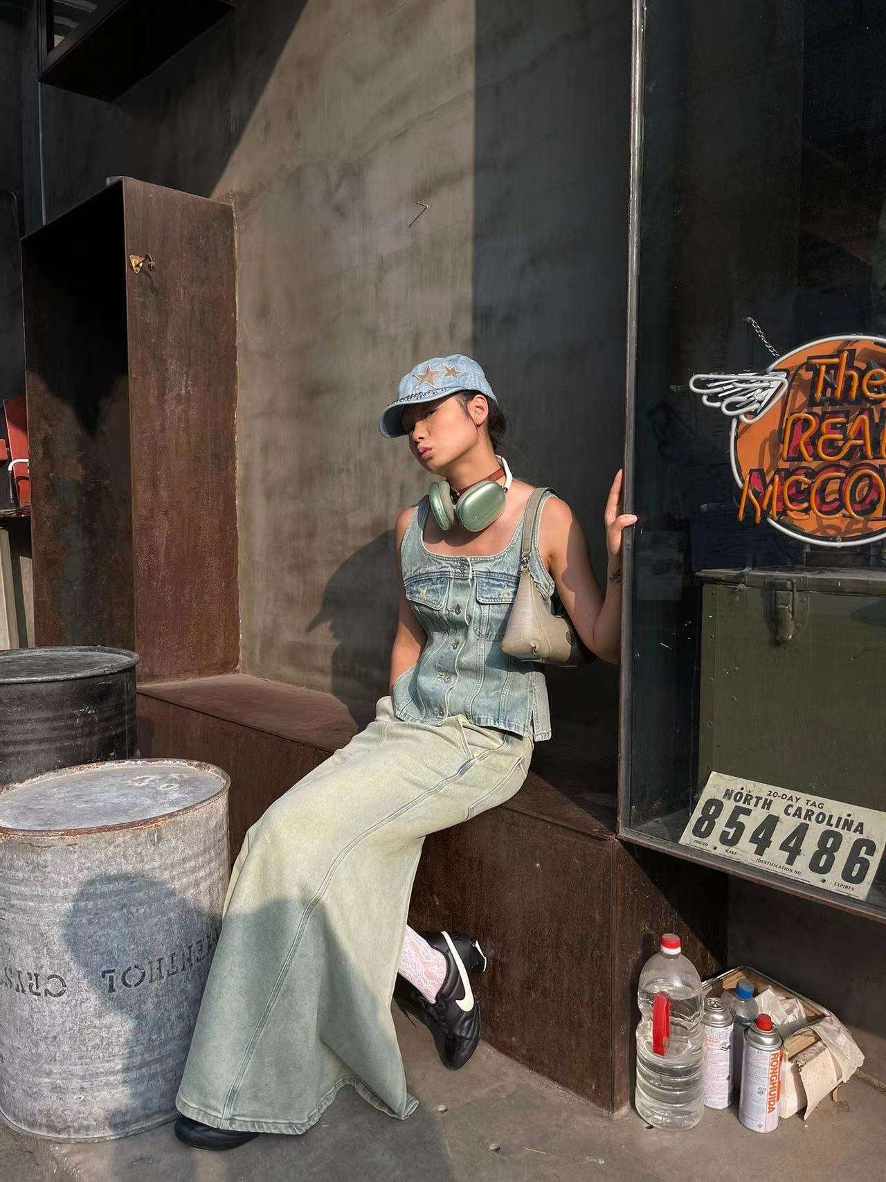 カジュアルスタイル　フレアシルエットのロングデニムスカート　マーメイド