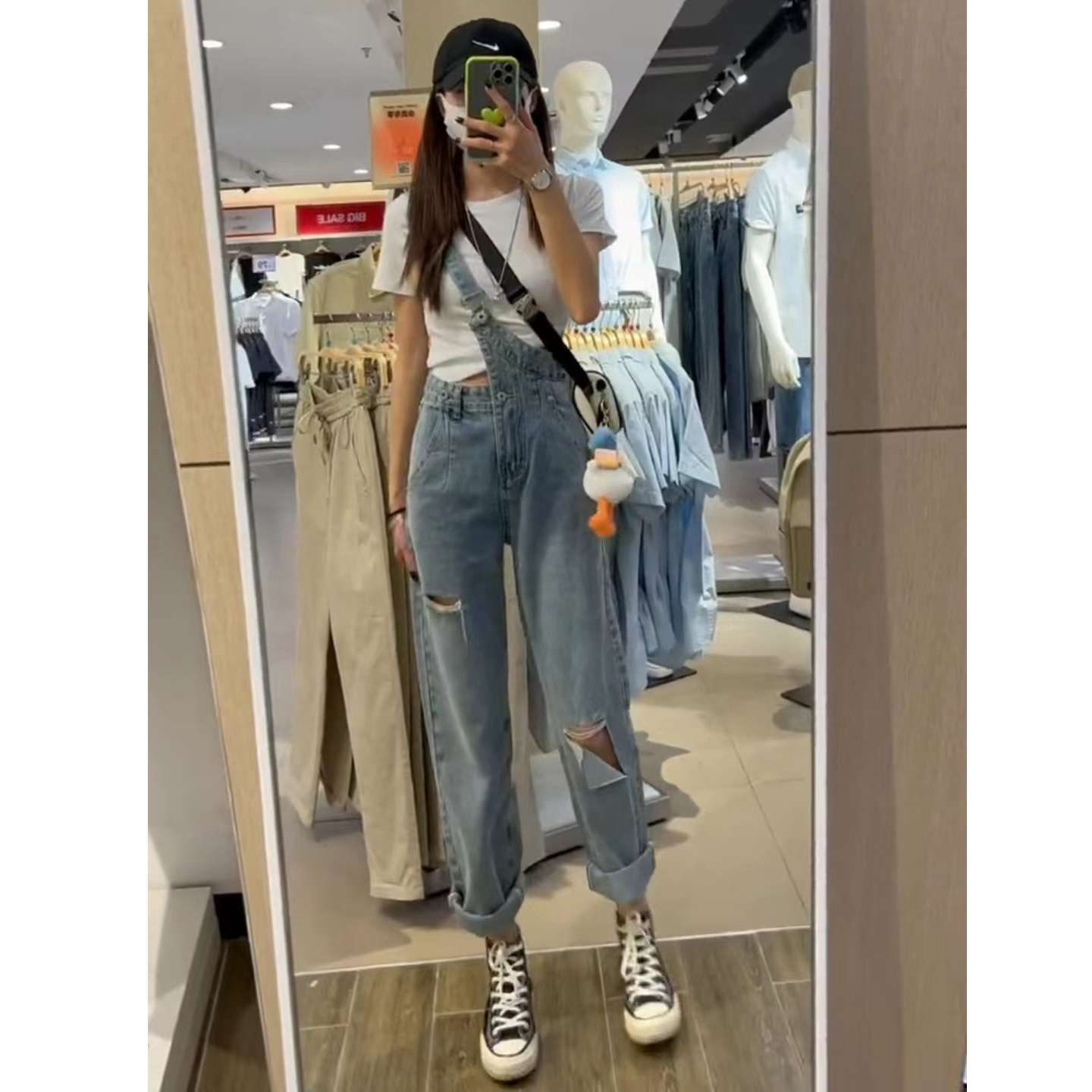韓国スタイル ビンテージ風ダメージ加工デニムオーバーオール