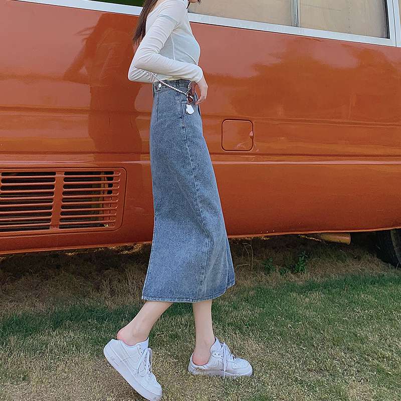 カジュアルスタイル すっきりシルエットデニムロングタイトスカート