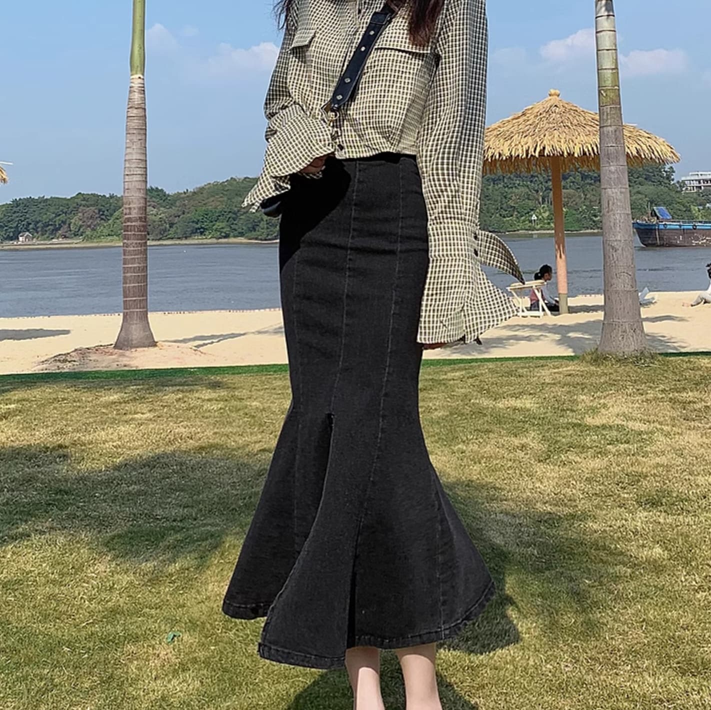 美脚効果抜群マーメイドデニムスカート