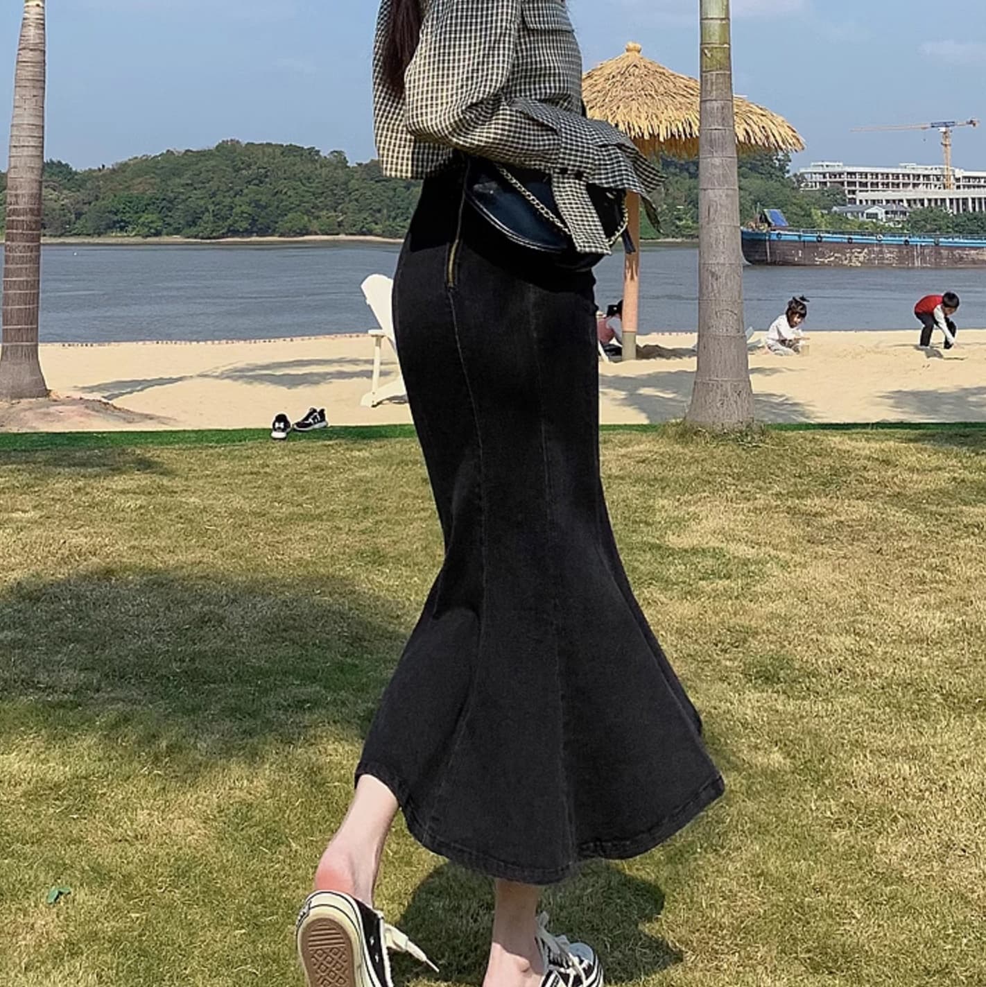 美脚効果抜群マーメイドデニムスカート