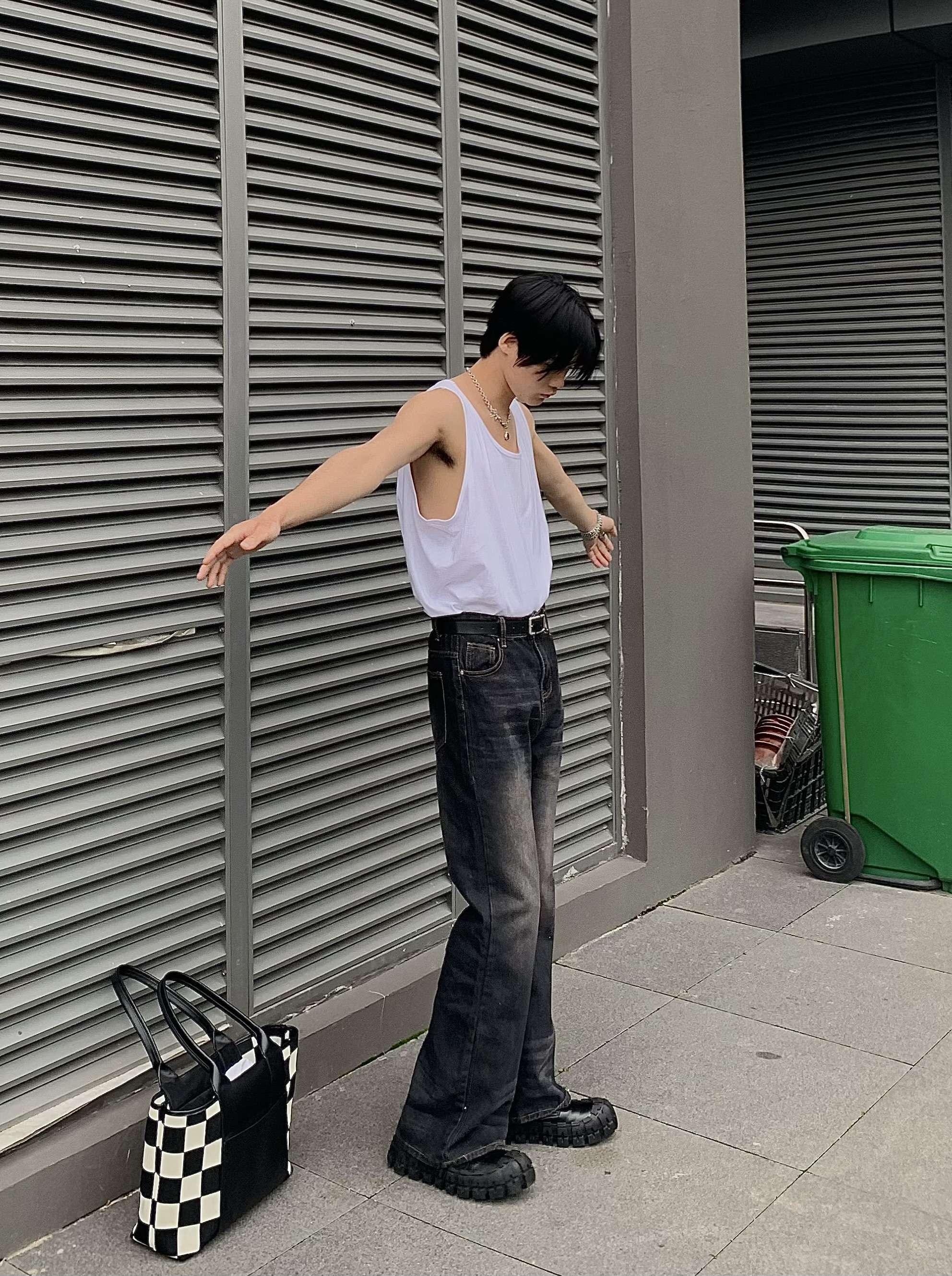ストリートスタイル ワイドフレアデニムパンツ ストリートスタイル